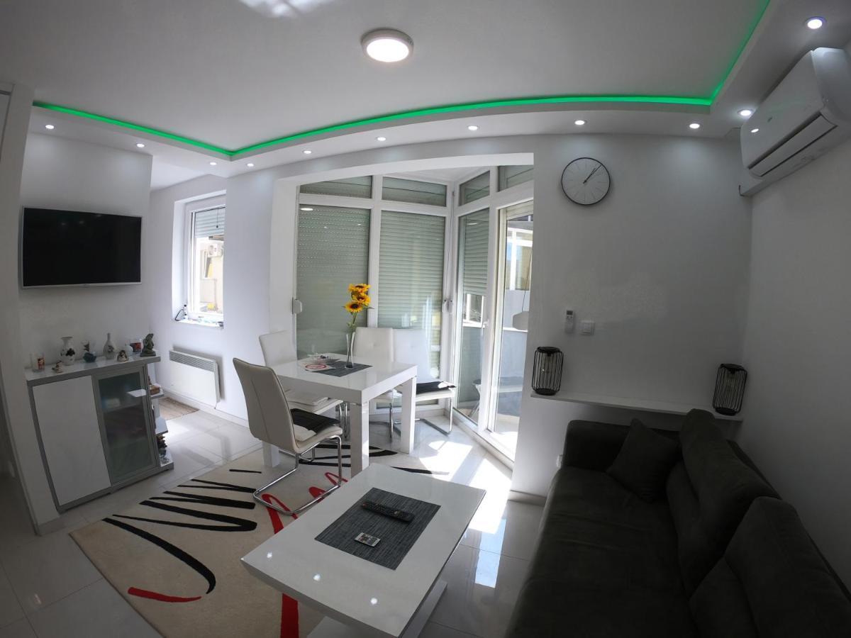 Apartmani K&V Veliko Gradište Eksteriør billede