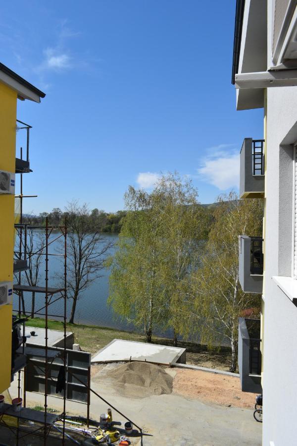Apartmani K&V Veliko Gradište Eksteriør billede