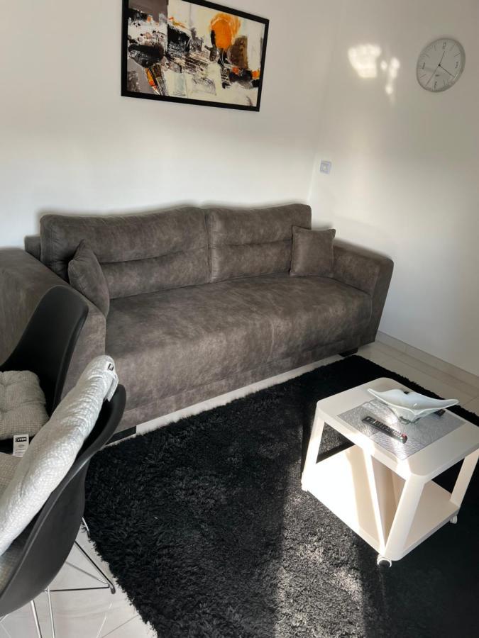 Apartmani K&V Veliko Gradište Eksteriør billede