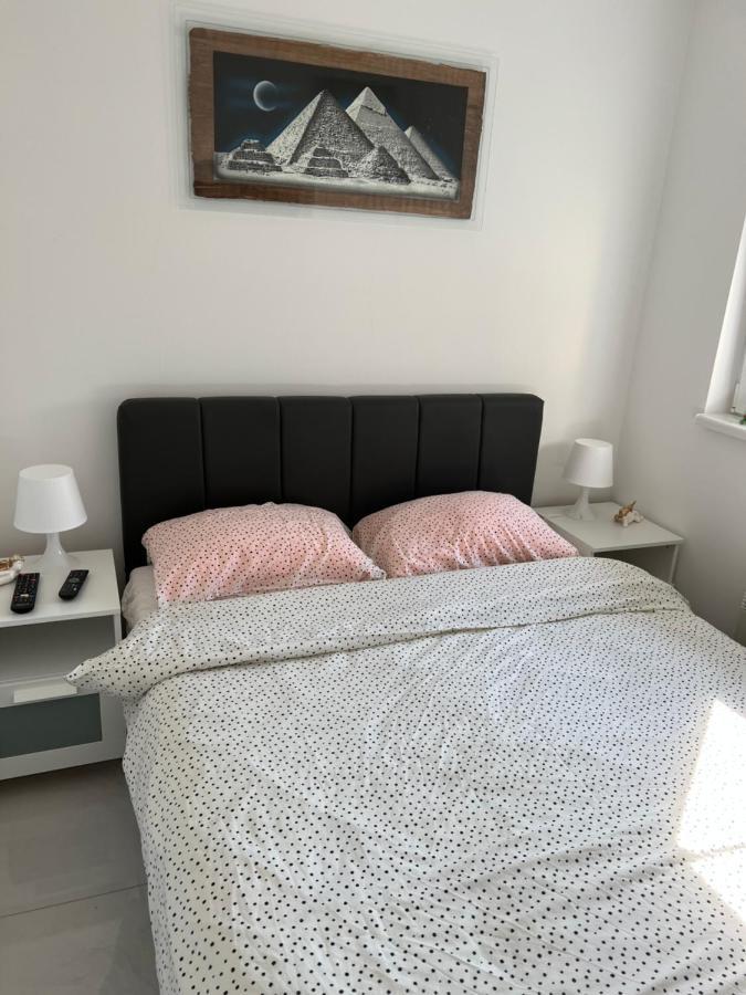 Apartmani K&V Veliko Gradište Eksteriør billede